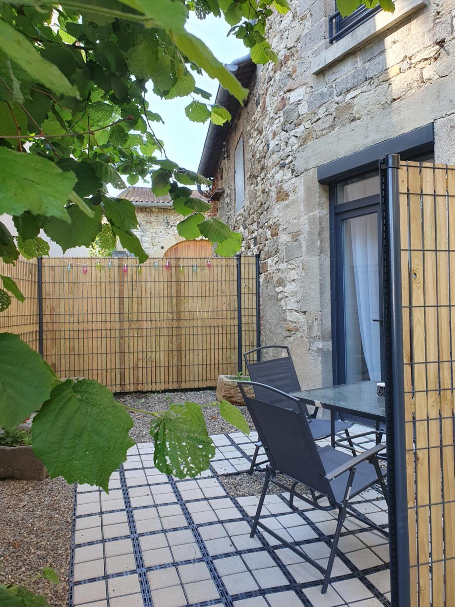 Appartement Chic Et Cosy Authezat Extérieur photo