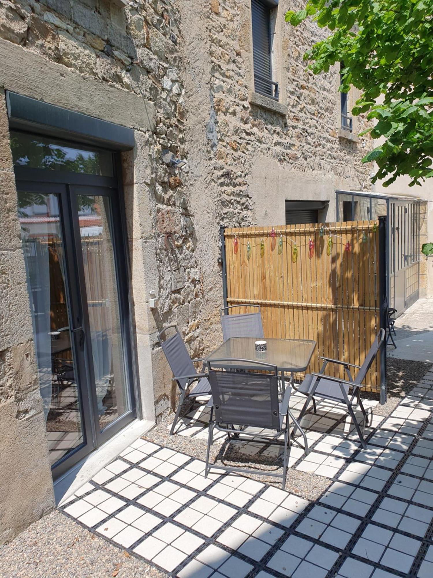 Appartement Chic Et Cosy Authezat Extérieur photo